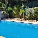 ヴィラ Spacieuse A Avec Piscine Et Jardin. アグド