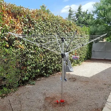 Spacieuse A Avec Piscine Et Jardin. * Agde
